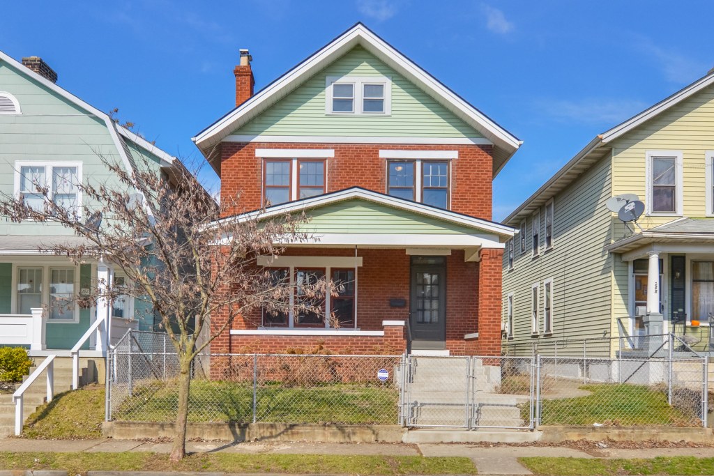 286 E Woodrow Avenue, Columbus, OH 43207